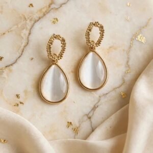 Moonbeam Teardrops earrings - Afreyn Jewels