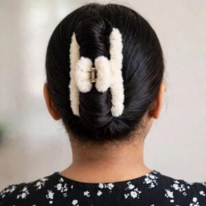Fluffy Cloud Claw - Cream - Afreyn Jewels