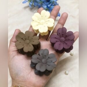 Petal Pop Mini Claw - Afreyn Jewels